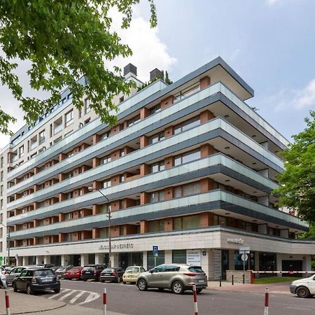 Modern Apartment With Pool Near Golden Terraces Varsavia Esterno foto