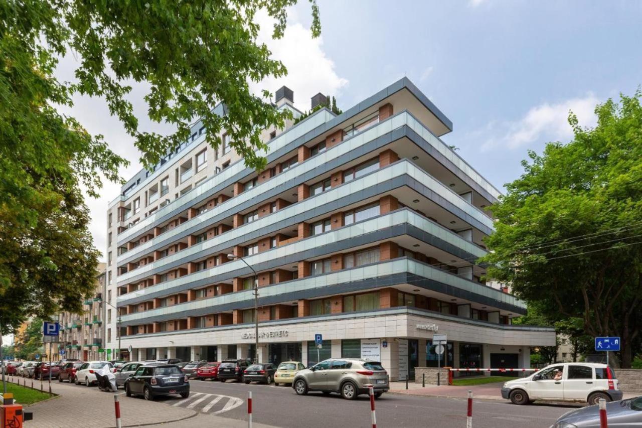 Modern Apartment With Pool Near Golden Terraces Varsavia Esterno foto