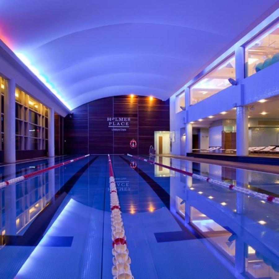 Modern Apartment With Pool Near Golden Terraces Varsavia Esterno foto